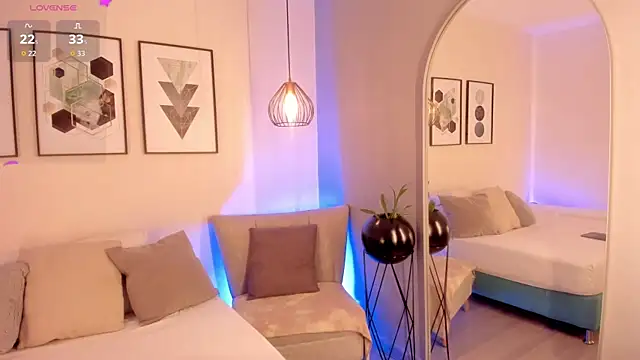 ariavelvet  online show from March 2026 02:39:01 AM