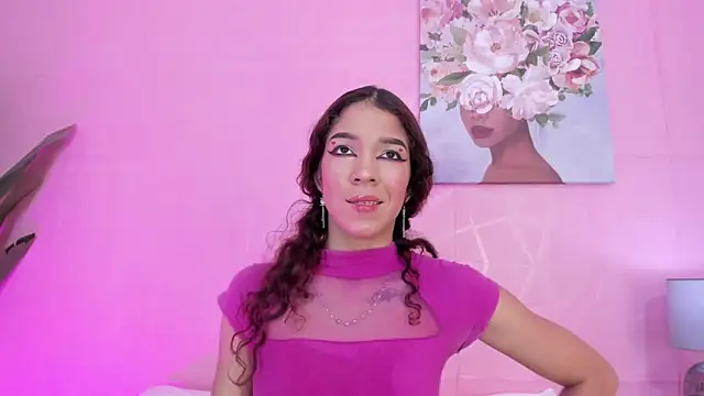 Snapshot of evelyn__rose1 chatting on March 2026 06:14:02 PM evelyn rose1 online show from March 2026 06:14:02 PM