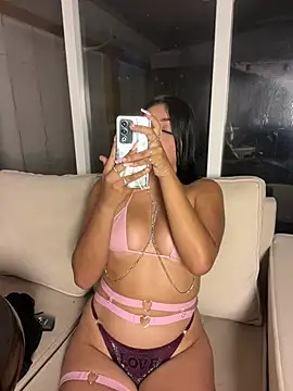 GeorgiaPink  online show from February 2026 05:06:02 AM