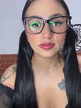 Emily cute777 online show from March 2026 06:37:01 AM