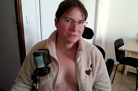 Jessica hotTime online show from April 2026 08:45:01 AM