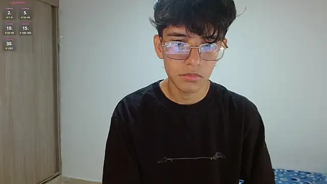 Snapshot of noah_millerx chatting on May 2026 03:03:02 AM noah millerx online show from May 2026 03:03:02 AM