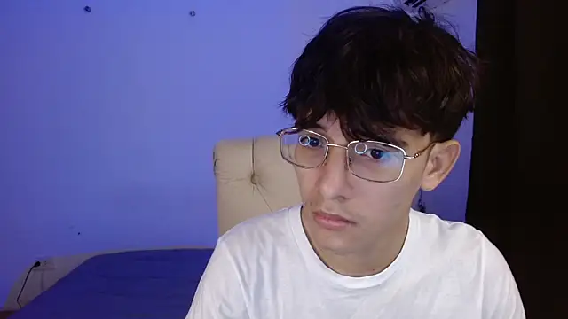 noah millerx online show from July 2026 08:35:01 PM