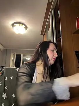 EvaBeautyXx online show from April 2026 12:41:01 AM