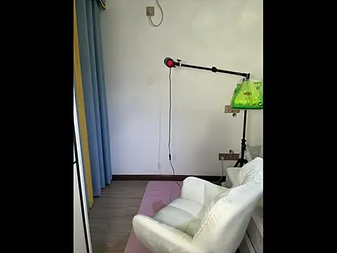 Y--F--LOVE online show from March 2026 02:21:02 PM