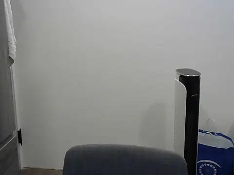 silverwolfwoof online show from June 2026 03:38:02 PM