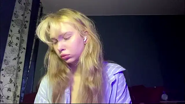 ShariLappas online show from April 2026 08:19:02 AM