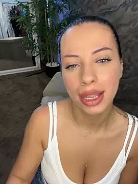 KrystalJade online show from August 2026 07:22:02 AM