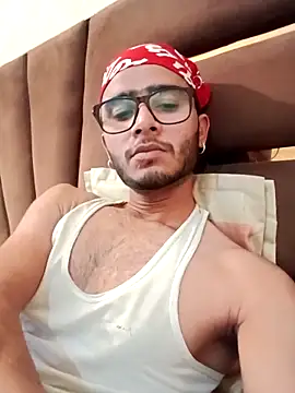 CoralN online show from March 2026 09:24:02 AM