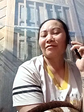 Lindxx-hot online show from April 2026 01:41:01 PM