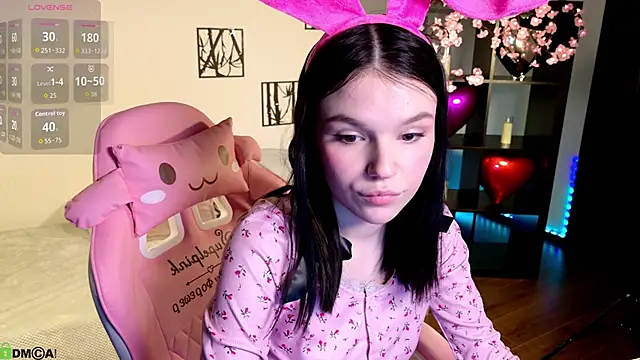 JanetCensley online show from April 2026 09:07:01 AM