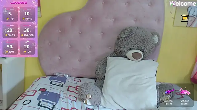 Sophiiee Gray online show from May 2026 03:09:01 PM