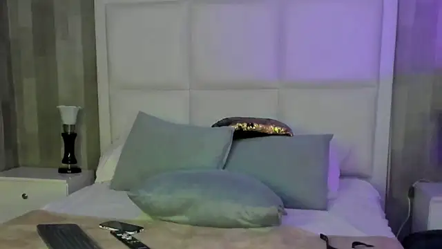 CaliferAndAurora online show from March 2026 04:24:02 PM