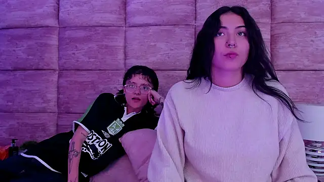 CaliferAndAurora online show from April 2026 03:46:01 AM