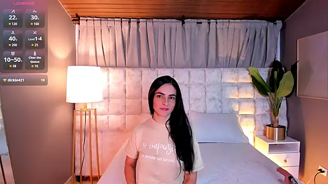 Samantha Velle online show from June 2026 01:50:02 PM