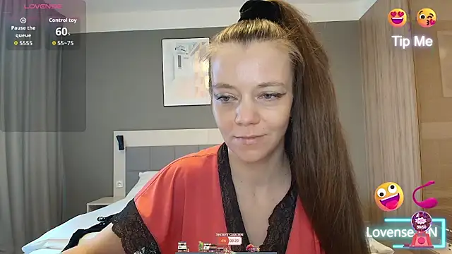 Snapshot of Yana-XX chatting on April 2026 12:20:01 PM Yana-XX online show from April 2026 12:20:01 PM