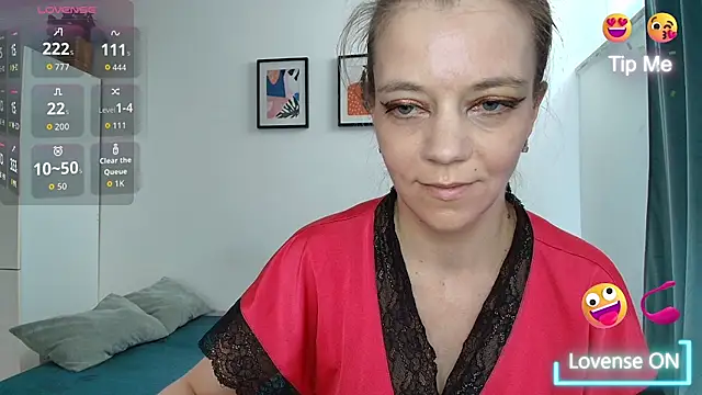 Snapshot of Yana-XX chatting on June 2026 11:48:01 AM Yana-XX online show from June 2026 11:48:01 AM