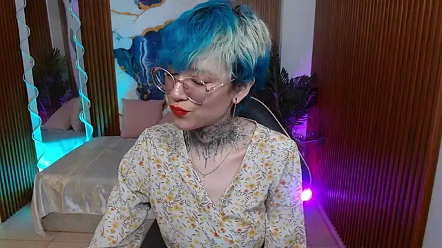 Lyra tay online show from March 2026 07:10:01 PM