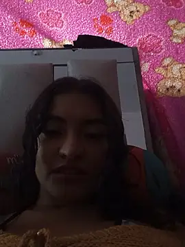 perla stone11 online show from April 2026 08:20:02 PM