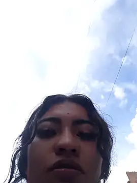 perla stone11 online show from April 2026 07:49:01 PM