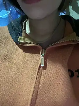 Lamlam68 online show from March 2026 02:28:02 AM