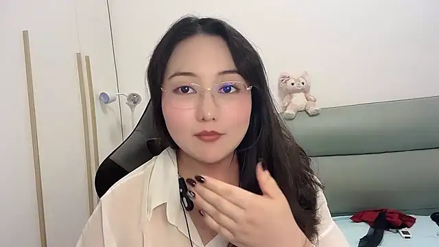 Susu-36E online show from April 2026 05:30:01 PM