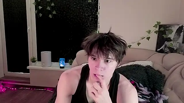 AnthonyCuutie online show from March 2026 08:20:01 AM