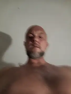 Snapshot of HornyDaddyMuscle chatting on July 2026 03:00:02 AM HornyDaddyMuscle online show from July 2026 03:00:02 AM