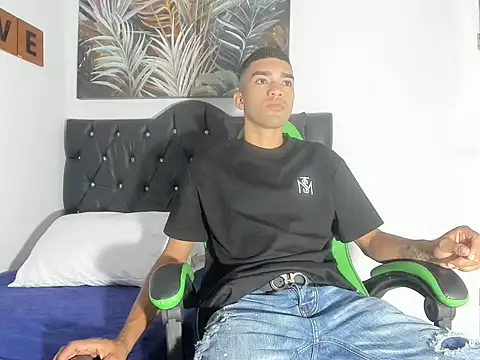 mauricio smiith online show from March 2026 02:14:02 AM