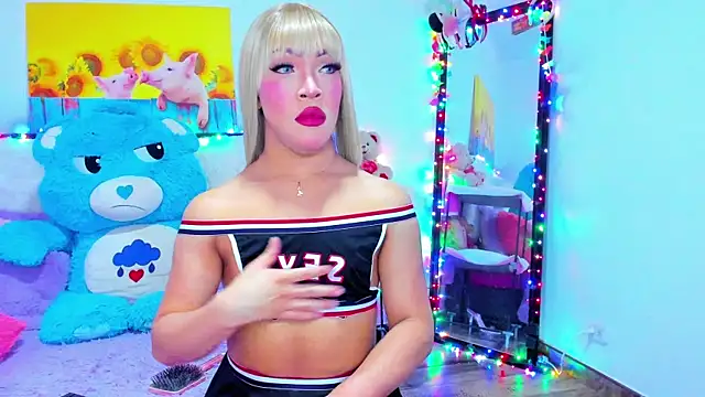 Dulce Fabiana  online show from March 2026 08:59:02 PM