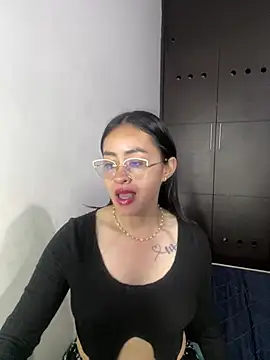 Anni Rose online show from April 2026 10:47:02 AM