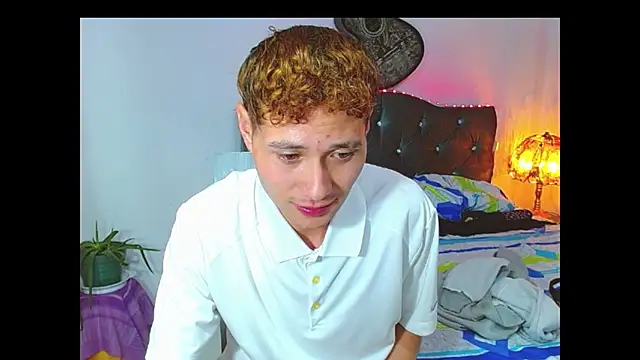  Santi2 online show from March 2026 03:20:01 AM