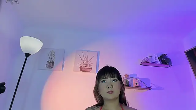 AlaiaRogers online show from April 2026 10:21:02 AM