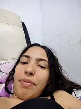 allyson-cute03 online show from February 2026 02:45:01 AM