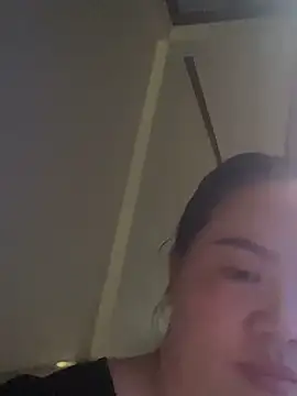 Snapshot of E-ll-A01 chatting on March 2026 05:08:02 AM E-ll-A01 online show from March 2026 05:08:02 AM