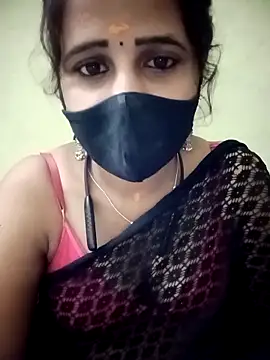 Snapshot of Tamil_Rani- chatting on April 2026 07:12:01 PM Tamil Rani- online show from April 2026 07:12:01 PM