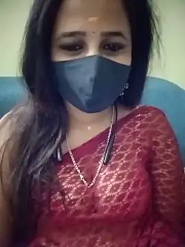 Snapshot of Tamil_Rani- chatting on June 2026 08:47:01 PM Tamil Rani- online show from June 2026 08:47:01 PM