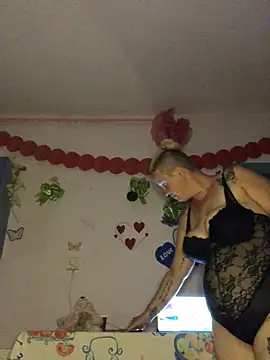 SofiaAmour online show from July 2026 06:43:02 PM