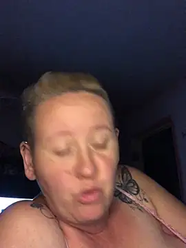 SofiaAmour online show from July 2026 07:39:01 PM
