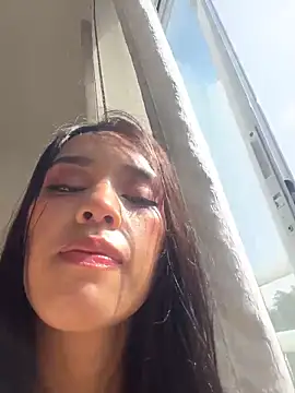 Mia-villalobos online show from March 2026 02:00:01 PM