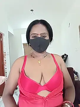 Snapshot of misti-boudii chatting on July 2026 02:05:17 AM misti-boudii online show from July 2026 02:05:17 AM