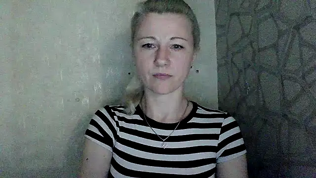Katerina-Kissa online show from May 2026 06:24:01 PM