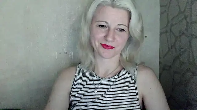Katerina-Kissa online show from May 2026 07:19:01 PM