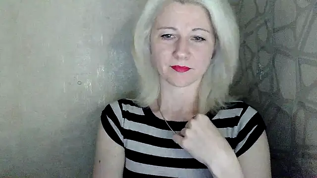 Katerina-Kissa online show from May 2026 06:50:01 PM