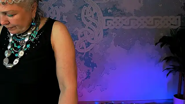 LilaMaharani online show from April 2026 12:58:02 PM