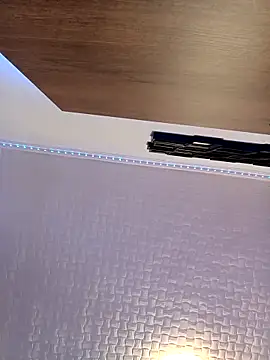 Hugo1993 online show from March 2026 05:20:02 PM