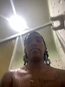 Emi rousse online show from March 2026 09:59:01 PM