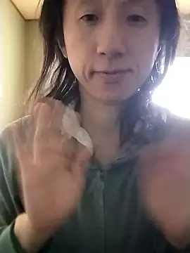 mako7612 online show from April 2026 04:54:02 AM