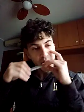 Andreakkkk online show from March 2026 04:58:01 PM