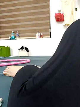 Snapshot of Suka-mon chatting on April 2026 10:49:02 AM Suka-mon online show from April 2026 10:49:02 AM